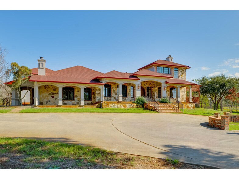 711 Old Antioch Rd, Smithville, TX à vendre - Photo de l’immeuble – Image 3 sur 17