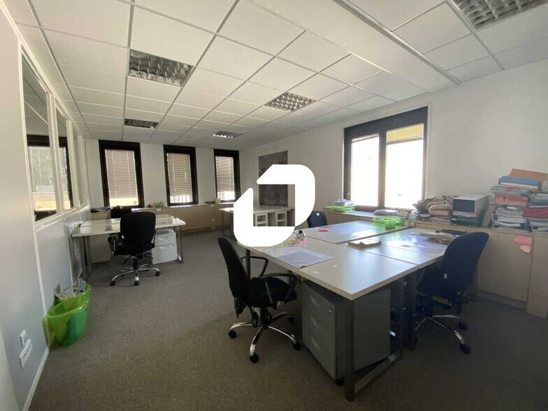 Bureau dans Dardilly à louer - Photo de l’immeuble – Image 2 sur 26