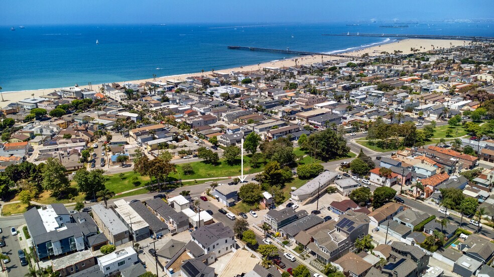1515 Electric Ave, Seal Beach, CA à vendre - Photo de l’immeuble – Image 3 sur 14