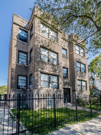 Plus de détails pour 4934 W Jackson Blvd, Chicago, IL - Logement à vendre