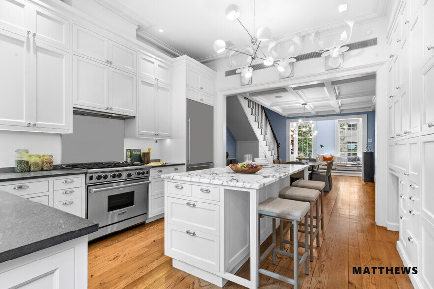 430 Hudson St, New York, NY à vendre - Photo de l’immeuble – Image 3 sur 3