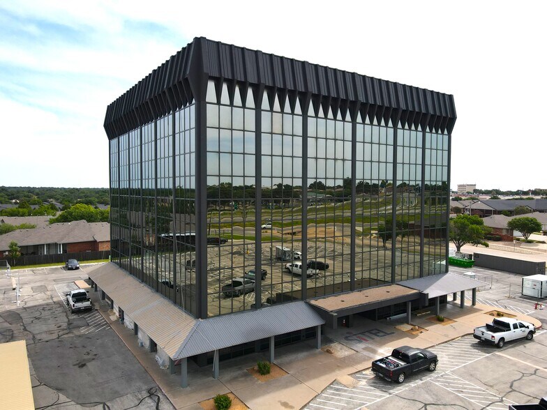 2702 TX-306 Loop, San Angelo, TX à louer - Photo de l’immeuble – Image 1 sur 9