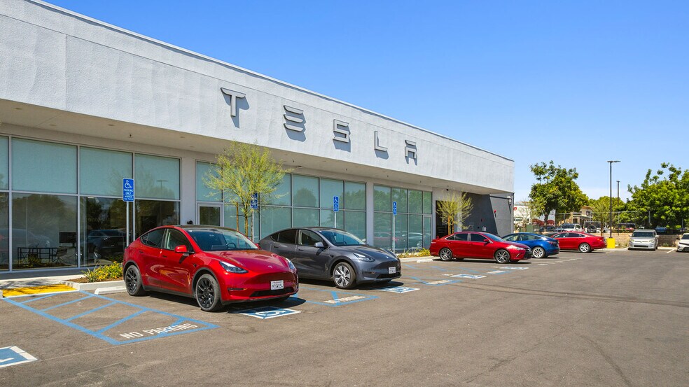 424 Orange Show Rd, San Bernardino, CA à vendre - Photo de l’immeuble – Image 3 sur 3