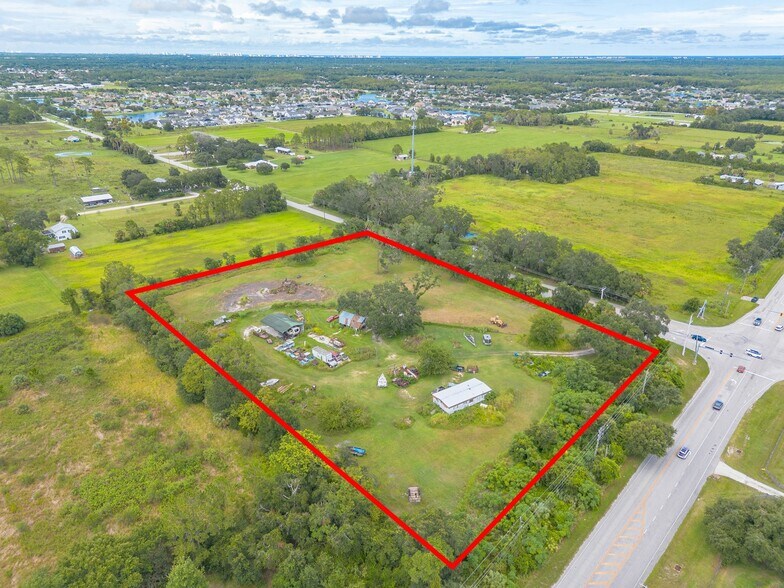 652 Airport Rd, New Smyrna Beach, FL à vendre - Aérien – Image 3 sur 7