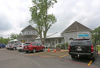 Plus de détails pour 419 Gentry St, Spring, TX - Local commercial à louer