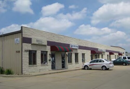 1624/1628/1630 Commerce Parkway portefeuille de 3 biens à vendre sur LoopNet.fr - Photo principale – Image 3 sur 17