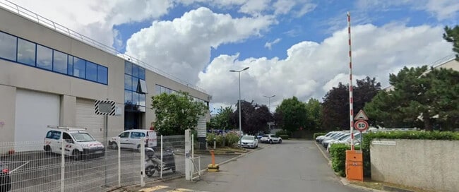 Plus de détails pour Industriel/Logistique à louer