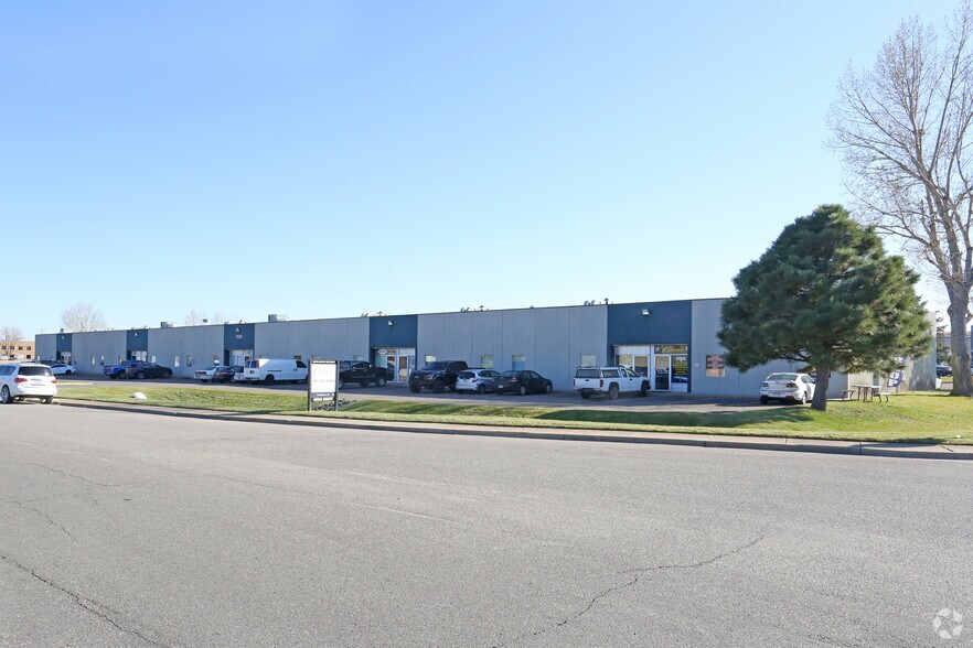 15350 E Hinsdale Dr, Centennial, CO à louer - Photo principale – Image 2 sur 3