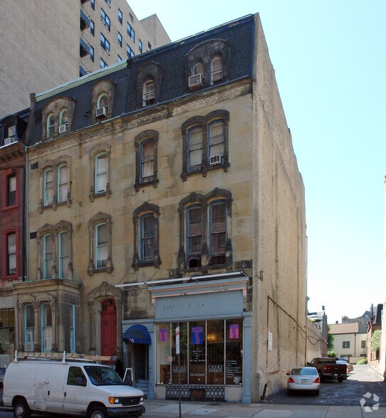 2108 Walnut St, Philadelphia, PA à vendre - Photo de l’immeuble – Image 2 sur 14