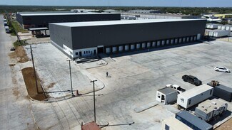 Plus de détails pour 114 N America Rd, Laredo, TX - Industriel/Logistique à louer