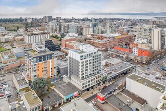 825 Fort St, Victoria, BC - Vue aérienne  vue de carte - Image1