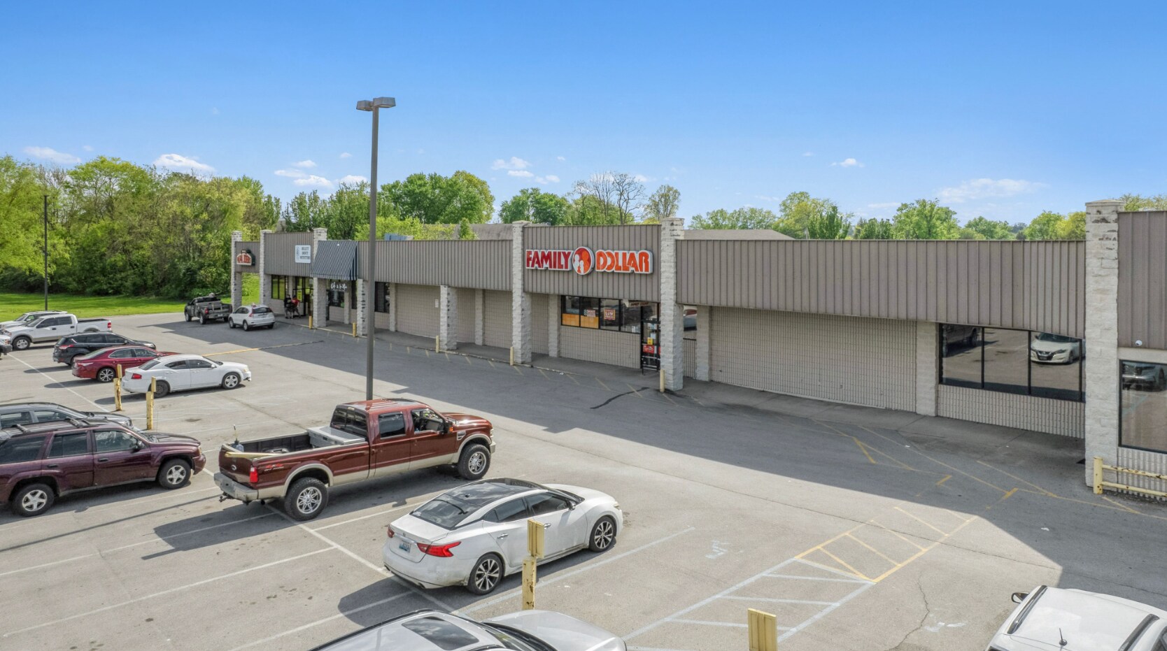 611 N Bardstown Rd, Mount Washington, KY à vendre Photo de l’immeuble– Image 1 sur 6