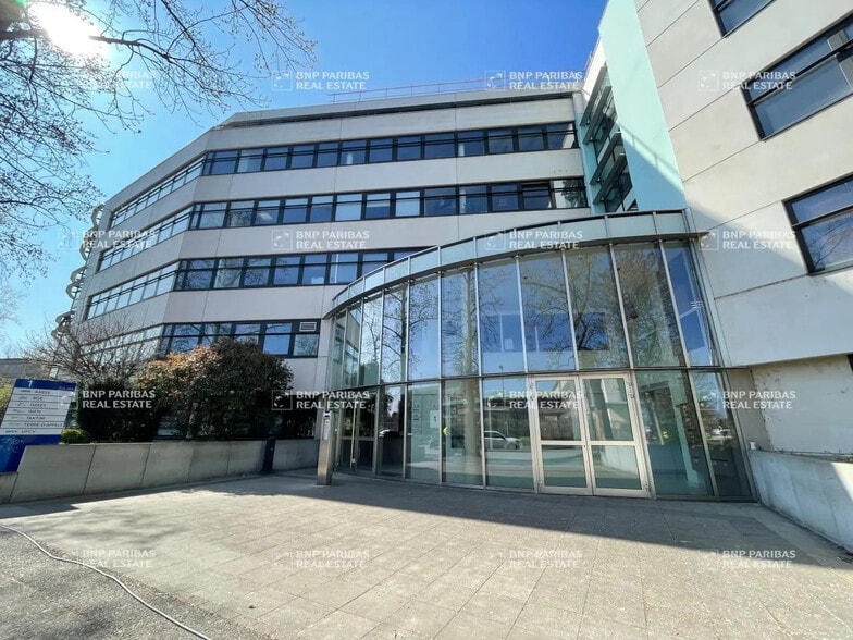 1 Rue Job, Strasbourg à louer - Photo de l’immeuble – Image 1 sur 22