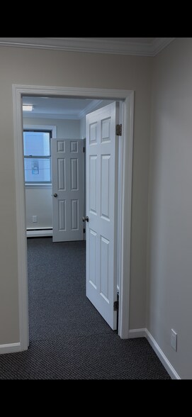 23 Diamond Spring Rd, Denville, NJ à louer - Photo intérieure – Image 3 sur 15