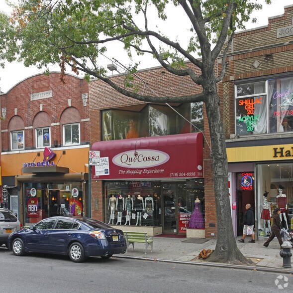 30-76 Steinway St, Astoria, NY à louer - Photo principale – Image 1 sur 14