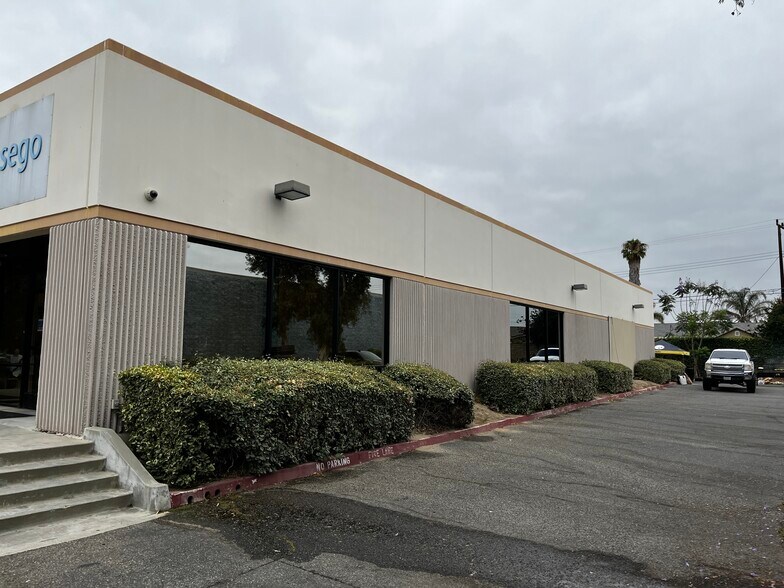 5390 Kazuko Ct, Moorpark, CA à vendre - Photo de l’immeuble – Image 3 sur 5