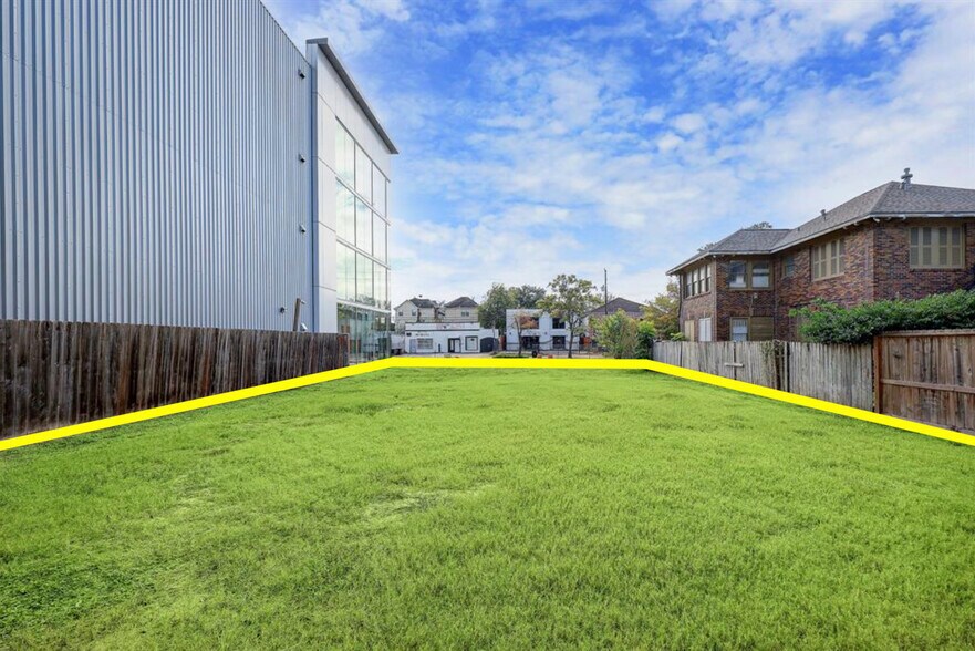 1826 Richmond Ave, Houston, TX à vendre - Photo de l’immeuble – Image 2 sur 6