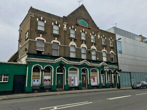 525 Harrow Rd, Londres à louer Photo de l’immeuble– Image 1 sur 1