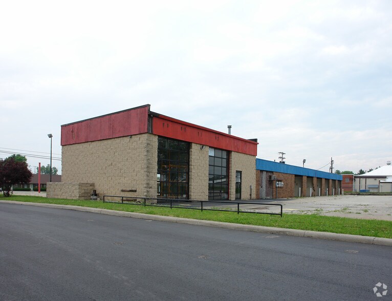 1295 W 4th St, Mansfield, OH à louer - Photo de l’immeuble – Image 2 sur 5