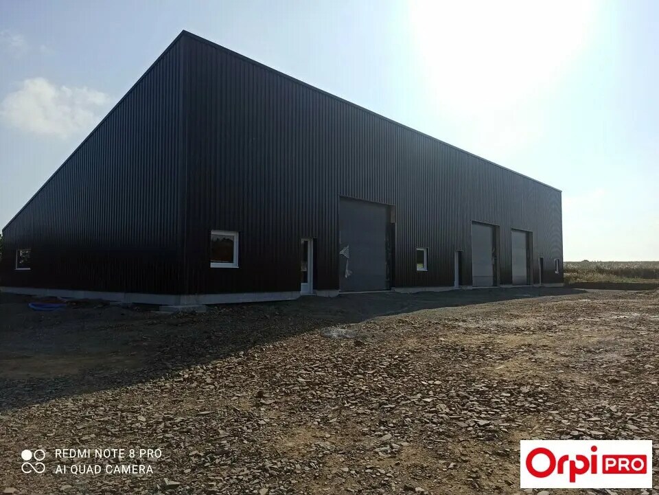 Local d’activités dans Plélo à louer Photo de l’immeuble– Image 1 sur 6