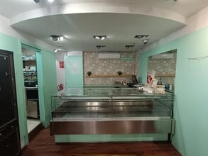 Local commercial dans Barcelone, Barcelona à louer Photo intérieure– Image 2 sur 15