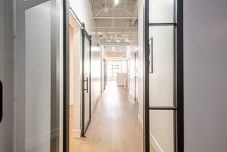 731 S Broadway, Los Angeles, CA à vendre Photo intérieure– Image 2 sur 17