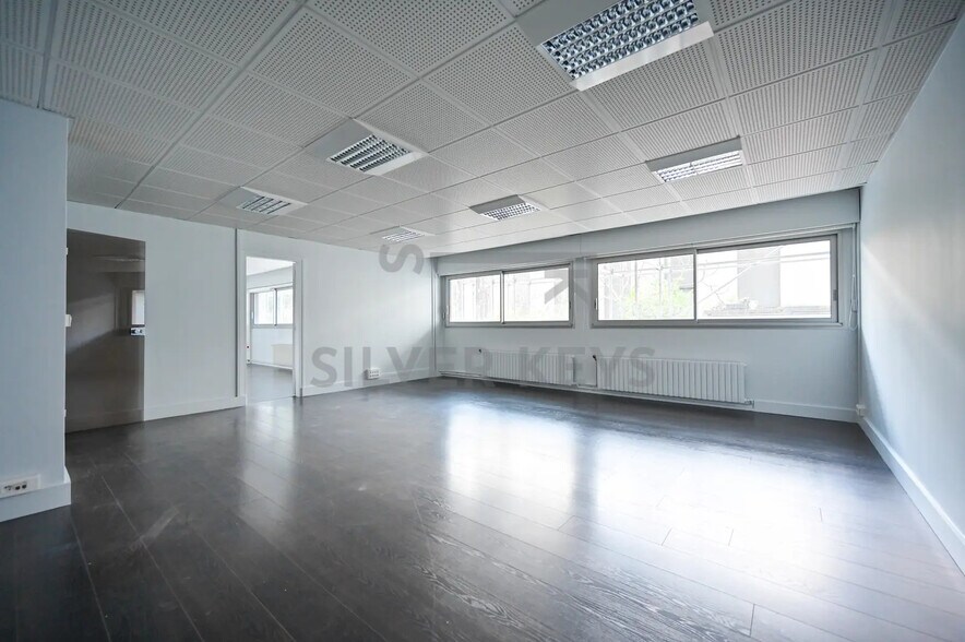 374 Rue De Vaugirard, Paris à louer - Photo de l’immeuble – Image 1 sur 16