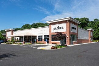 Plus de détails pour 762 River Rd, Shelton, CT - Local commercial à louer