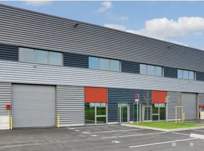 Industriel/Logistique dans Le Thillay à louer - Photo de l’immeuble – Image 3 sur 8