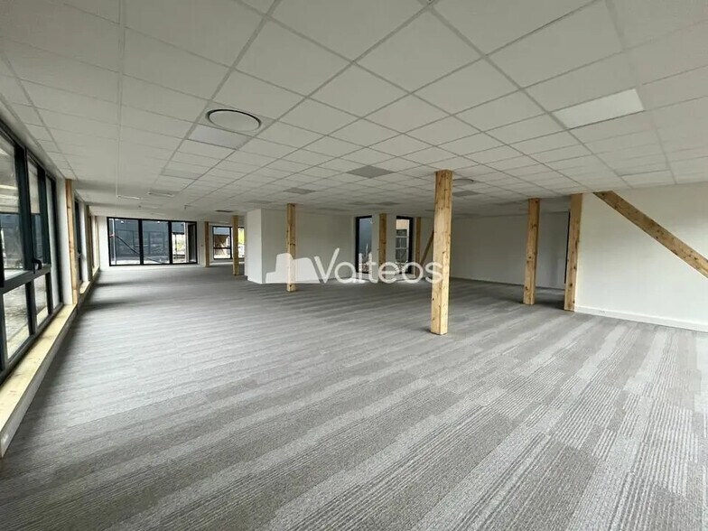 Bureau dans Ramonville-Saint-Agne à vendre - Photo de l’immeuble – Image 1 sur 12