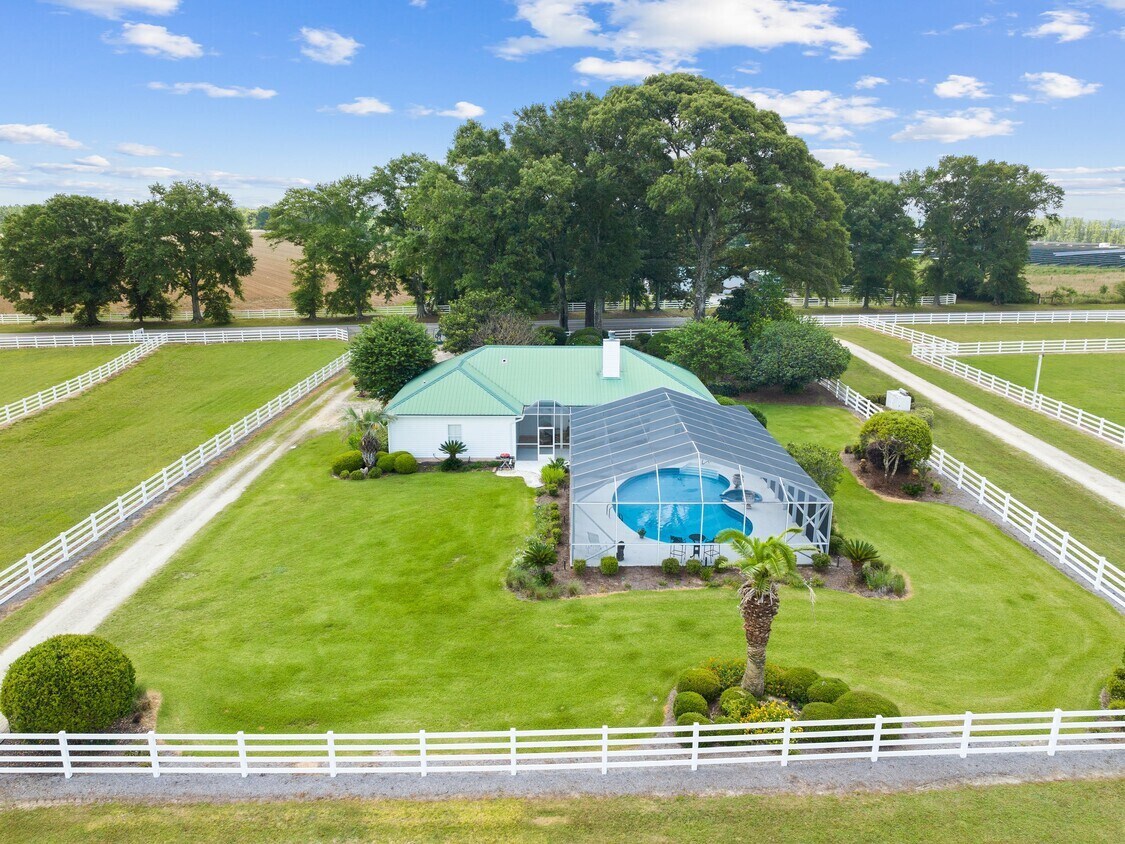 5676 State Highway 2 W, Defuniak Springs, FL à vendre Photo de l’immeuble– Image 1 sur 33