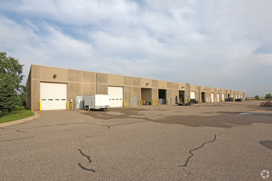 2605 160th St W, Rosemount, MN à louer - Photo de l’immeuble – Image 2 sur 6