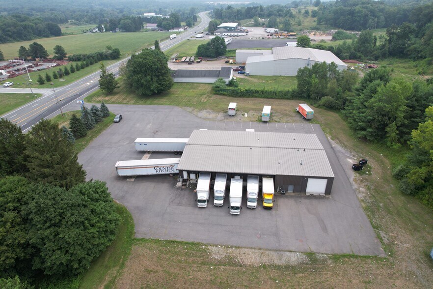 1293 Us-9, Castleton On Hudson, NY à vendre - Photo de l’immeuble – Image 3 sur 5
