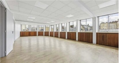 43 Rue De Naples, Paris à louer Photo intérieure– Image 1 sur 10