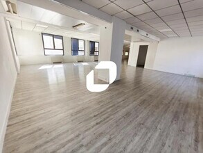 Bureau dans Nogent-sur-Marne à louer Photo intérieure– Image 2 sur 6