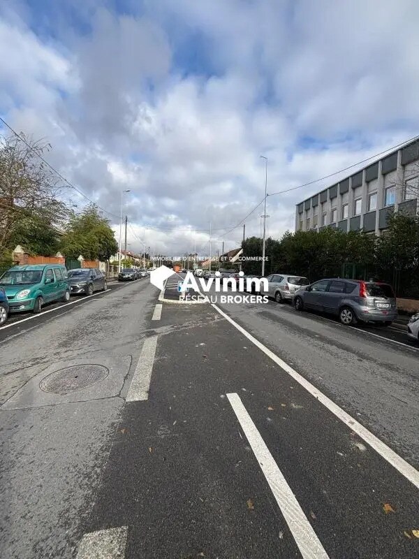 Plus de détails pour Bureau à louer