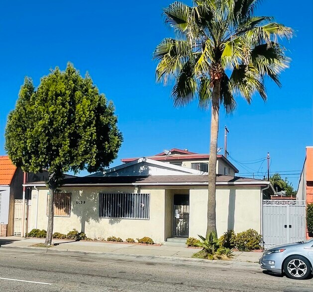 5609-5613 E Beverly Blvd, East Los Angeles, CA à vendre - Photo de l’immeuble – Image 1 sur 14