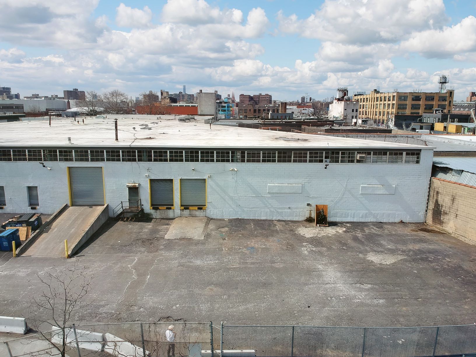 154 Morgan Ave, Brooklyn, NY à louer Photo de l’immeuble– Image 1 sur 7