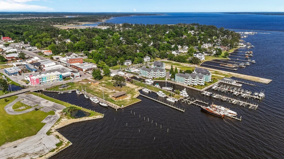 226 Pamlico St, Belhaven, NC à vendre - Photo de l’immeuble – Image 3 sur 92