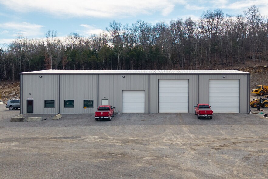1854 Sparta Pike, Lebanon, TN à louer - Photo de l’immeuble – Image 3 sur 24