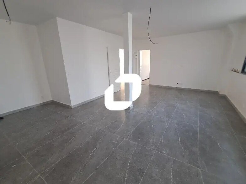 Bureau dans Arcueil à louer - Photo intérieure – Image 1 sur 9