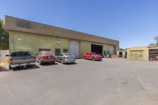 Plus de détails pour 3531 Santa Rosa Ave, Santa Rosa, CA - Industriel/Logistique à louer