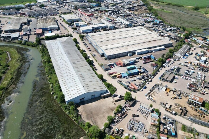 Rochehall Way, Rochford à louer - Photo de l’immeuble – Image 2 sur 21