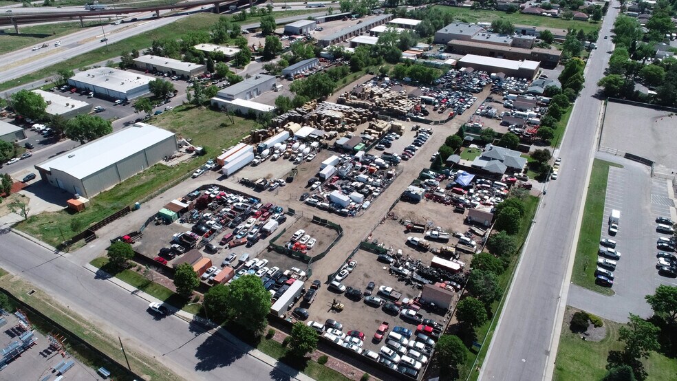 1707 E 68th ave, Denver, CO à vendre - Photo de l’immeuble – Image 3 sur 5