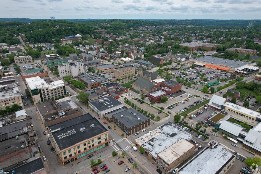 6023-6033 Broad St, Pittsburgh, PA à louer - Aérien – Image 2 sur 3