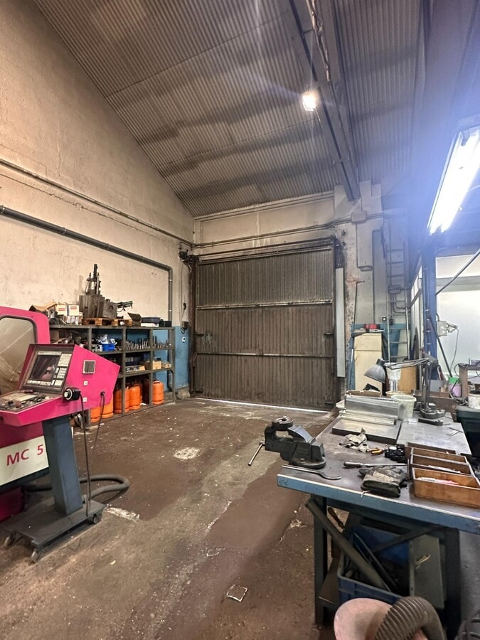 Cerdanyola del Vallès, BAR 08290 - Lot 1 - - Photo intérieure - Image 1 of 6