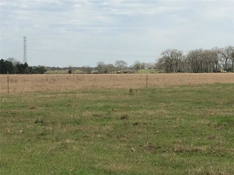 24936 HIGHWAY 159, Hempstead, TX à vendre - Autre – Image 1 sur 11