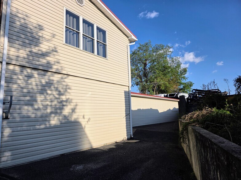2679 Industrial Park Rd, Mifflintown, PA à vendre - Photo de l’immeuble – Image 3 sur 42