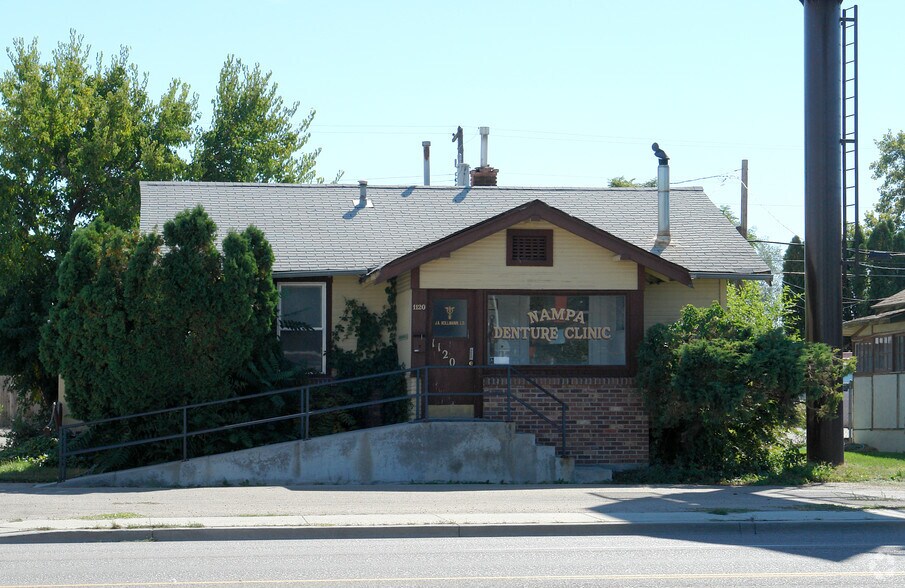 1120 12th Ave S, Nampa, ID à vendre - Photo de l’immeuble – Image 2 sur 2