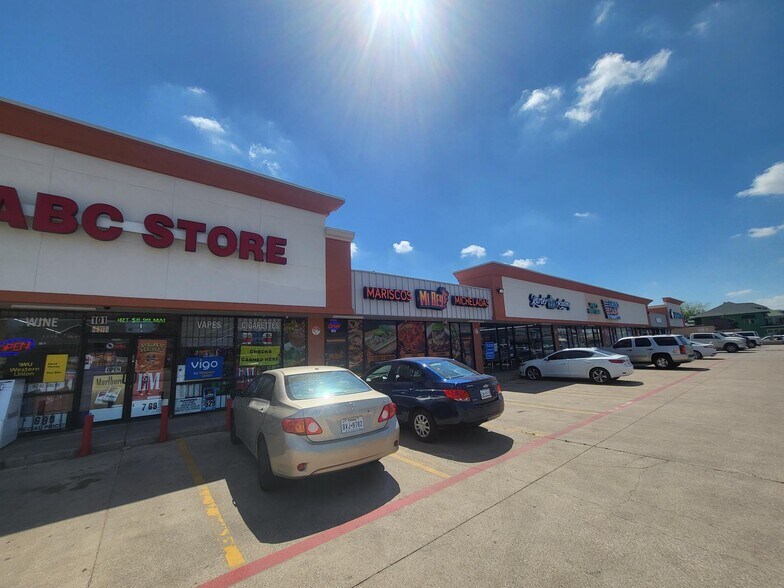 2801 Hemphill St, Fort Worth, TX à louer - Photo de l’immeuble – Image 2 sur 4